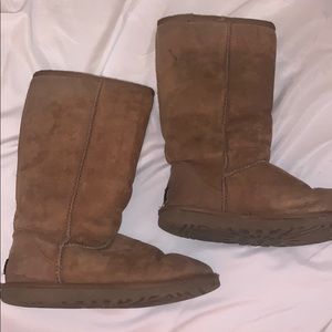 Chestnut brown Uggs